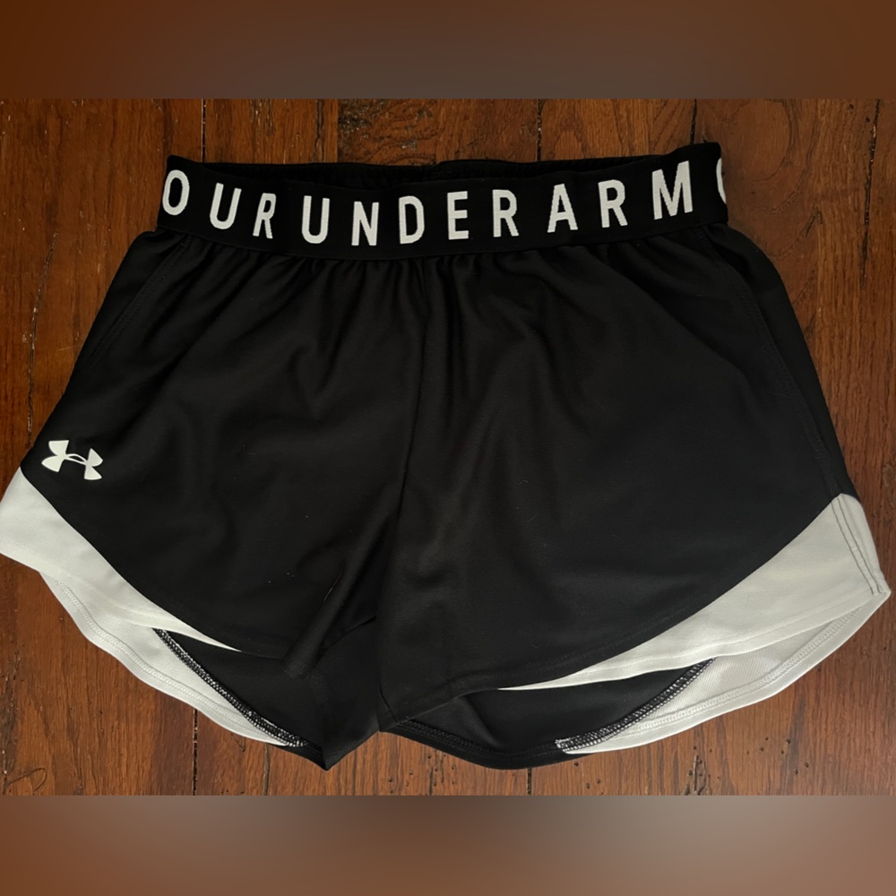 Under Armour athletic shorts size XS Black and White